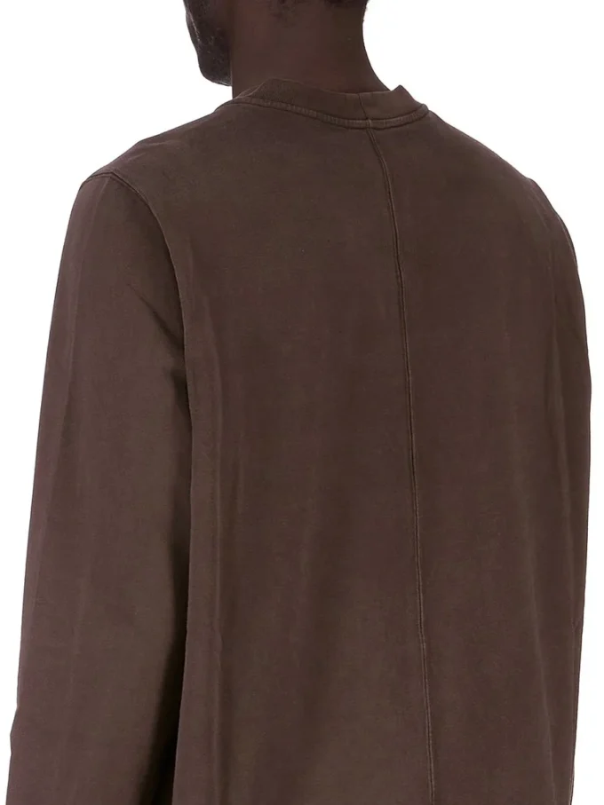 DRKSHDW FW25 CONCORDIANS CREWNECK-SVETTE I MØRK STØVET KOMPAKT TYKK TRØYE. DU02E7279RIGP-78