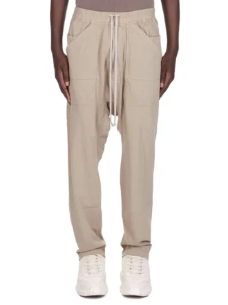 DRKSHDW FW25 CONCORDIANS KLASSISK CARGO-SNØRING I DIRTY PEARL KOMPAKT TYKK TRØYE DU02E7370RIG-88 DRKSHDW FW25 CONCORDIANS KLASSISK CARGO-SNØRING I DIRTY PEARL KOMPAKT TYKK TRØYE DU02E7370RIG-88