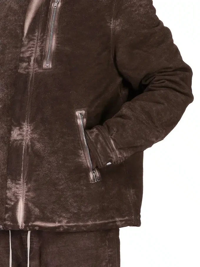 DRKSHDW FW25 CONCORDIANS SKJULT GLIDELÅSFRONTJEKKE I DRKDUST BØRSTET BOMULL. DU02E7775BMO-78